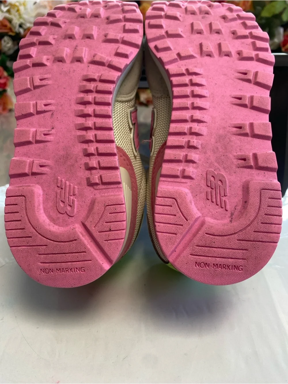 New Balance 515 Classic Kids Sneakers White Pink Lime Size 1
